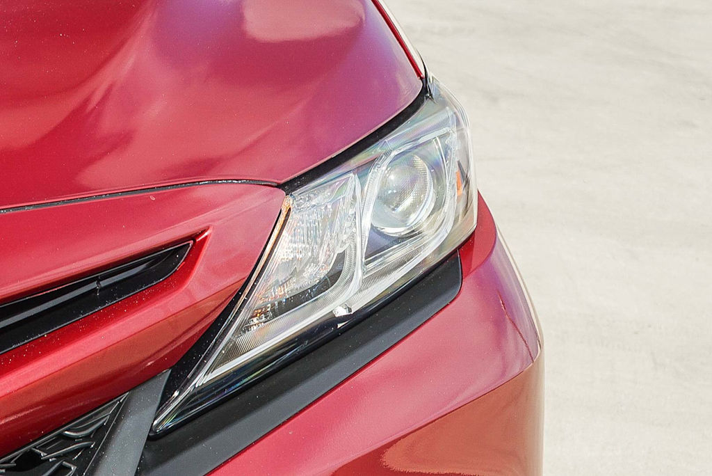 Thumbnail: 2018 Toyota Camry - 20