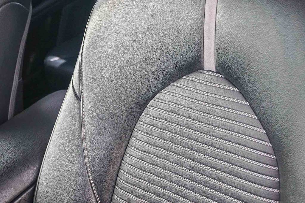 Thumbnail: 2018 Toyota Camry - 28