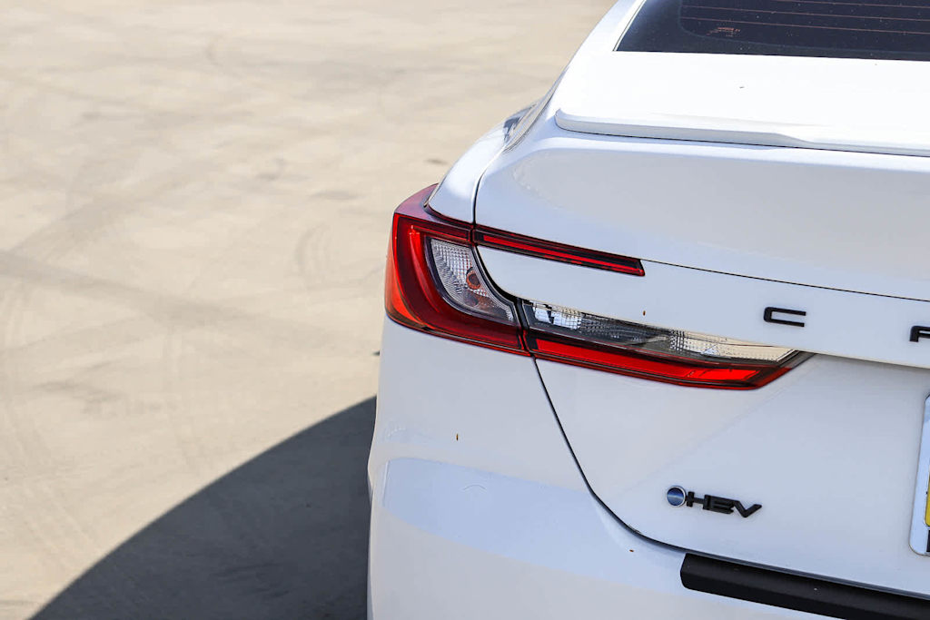 Thumbnail: 2025 Toyota Camry - 22
