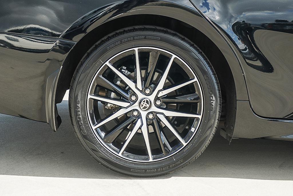 Thumbnail: 2024 Toyota Camry - 6