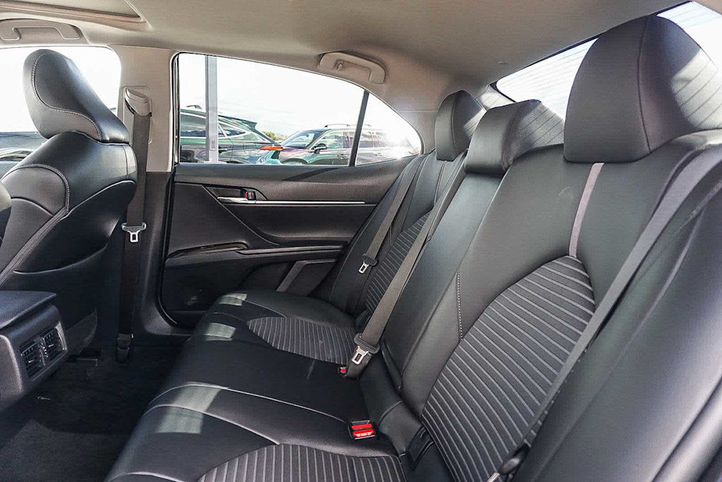 Thumbnail: 2024 Toyota Camry - 11