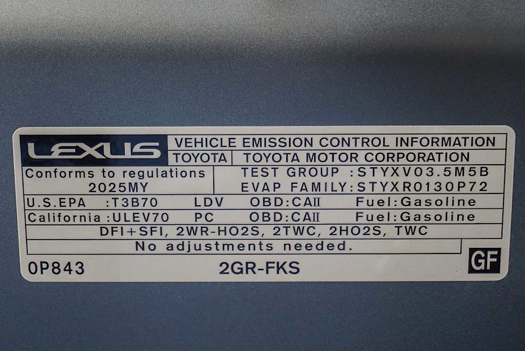 Thumbnail: 2025 Lexus ES - 18