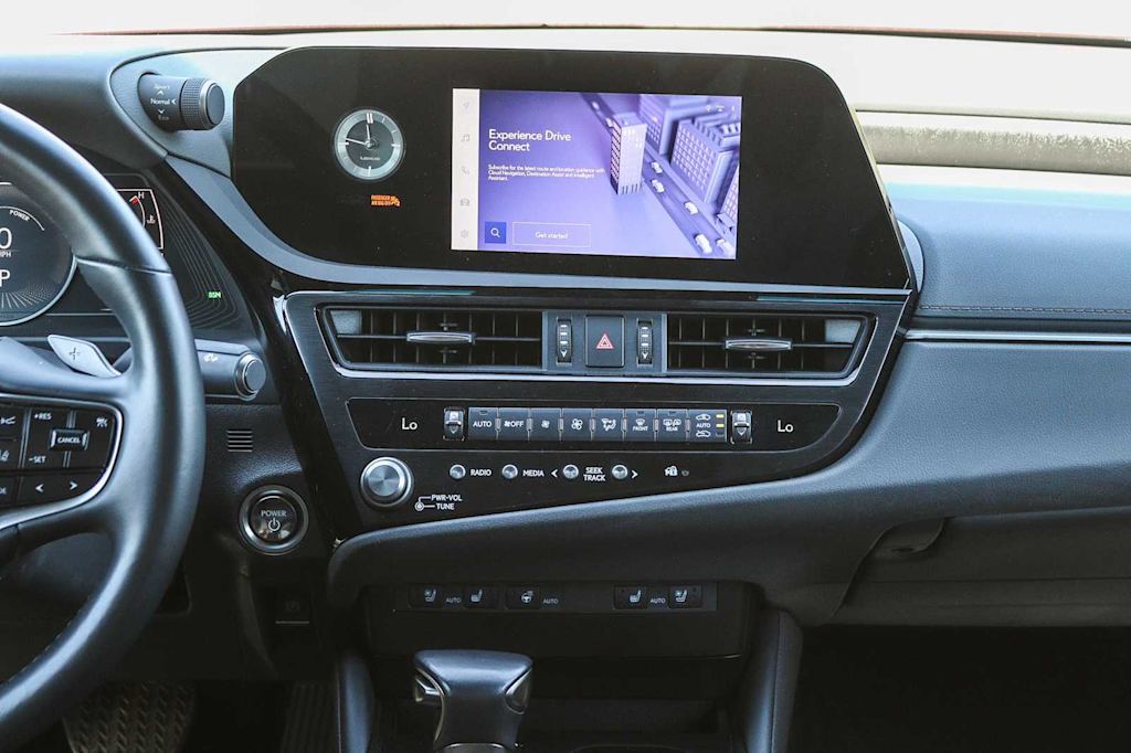 Thumbnail: 2025 Lexus ES - 12