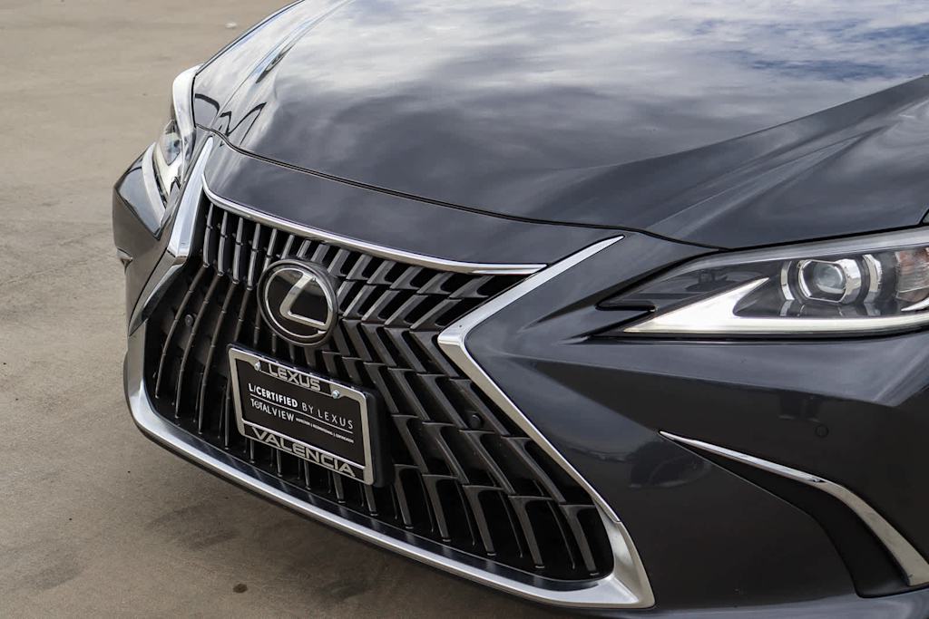 Thumbnail: 2025 Lexus ES - 6