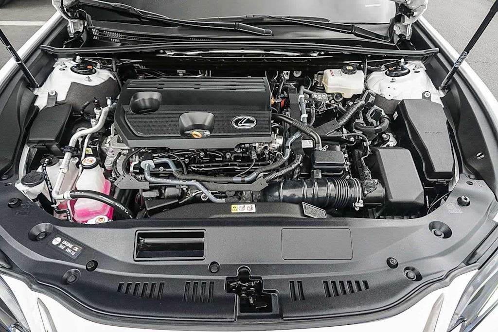 Thumbnail: 2025 Lexus ES - 6