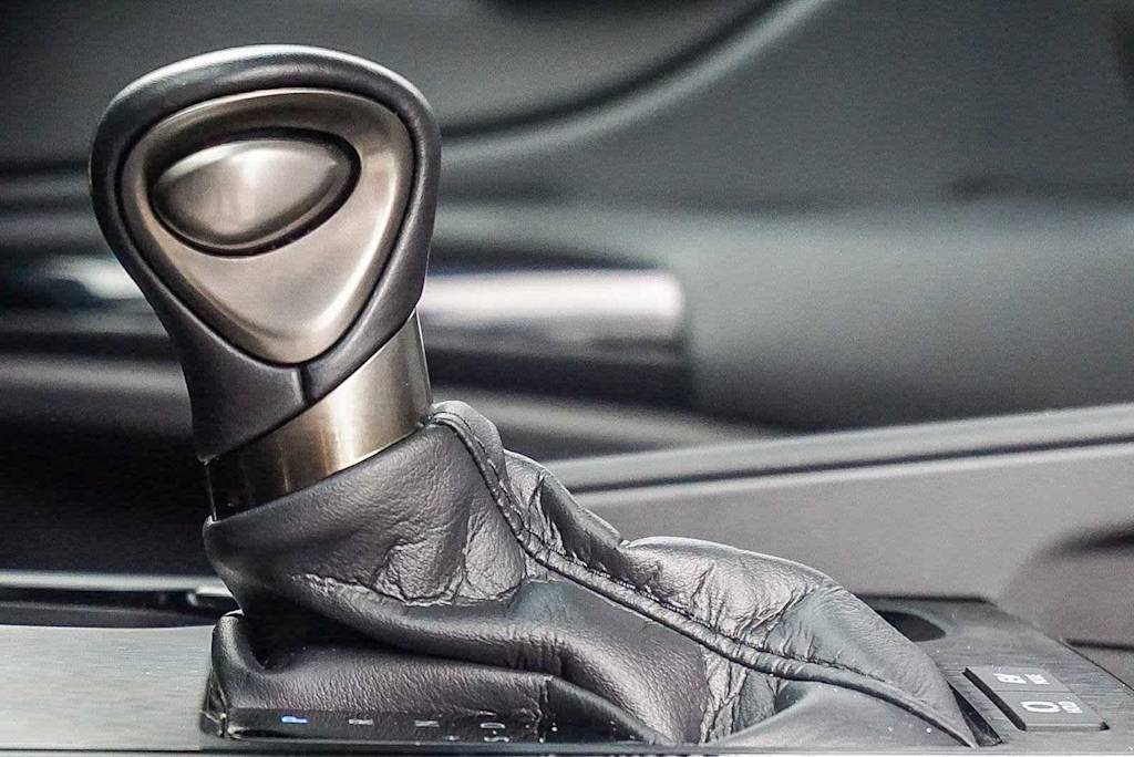 Thumbnail: 2025 Lexus ES - 11