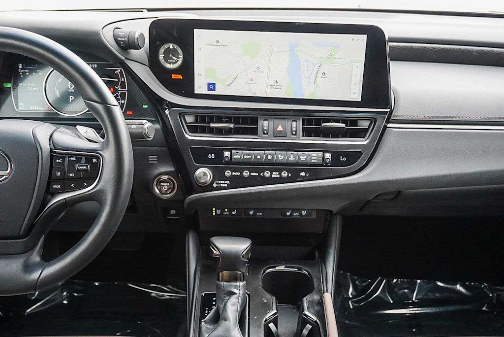 Thumbnail: 2025 Lexus ES - 9