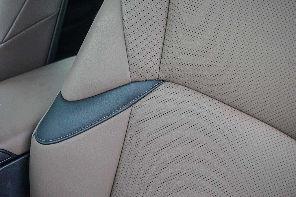 Thumbnail: 2025 Lexus ES - 29