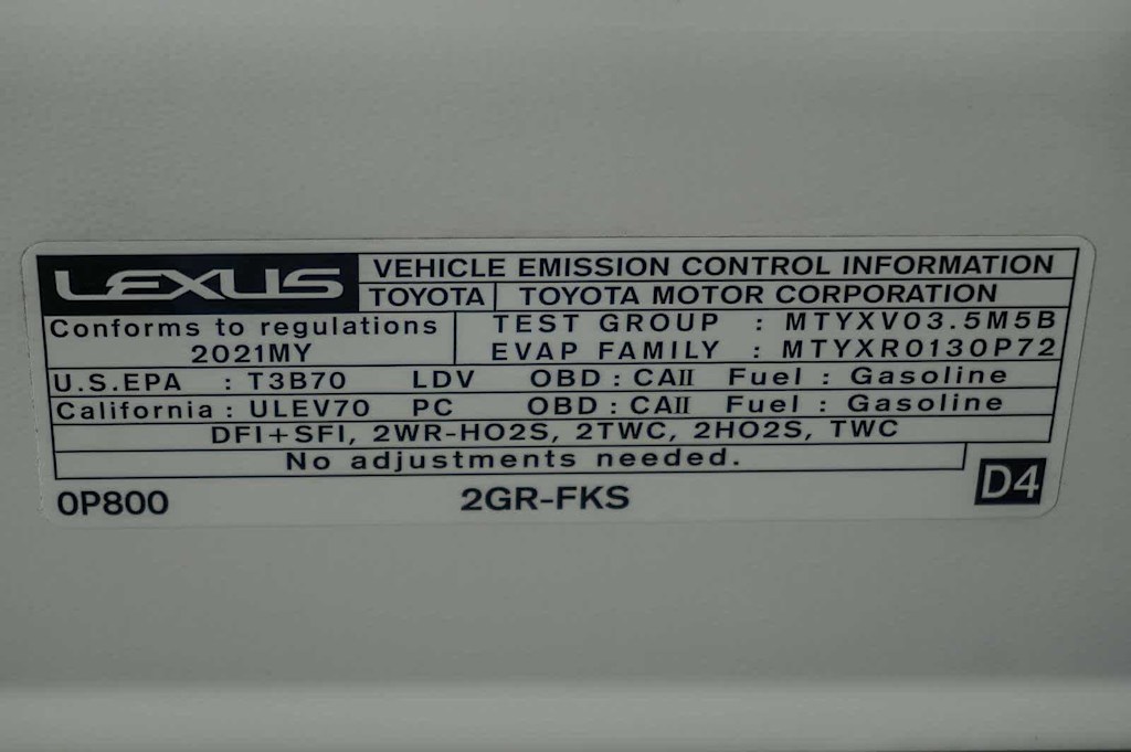 Thumbnail: 2021 Lexus ES - 17
