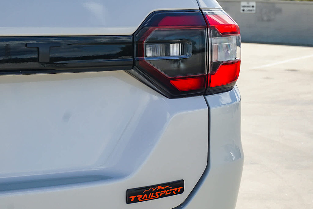 Thumbnail: 2024 Honda Pilot - 25