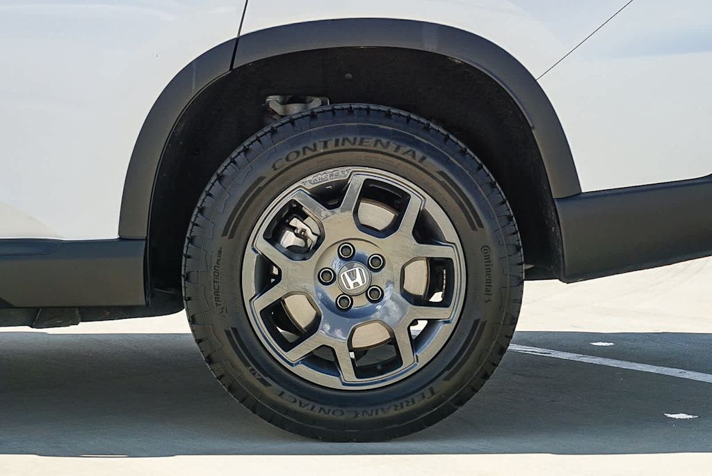 Thumbnail: 2024 Honda Pilot - 23