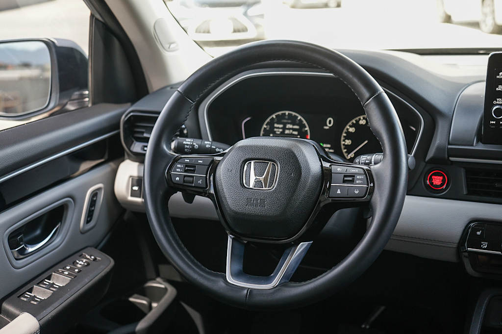 Thumbnail: 2023 Honda Pilot - 7