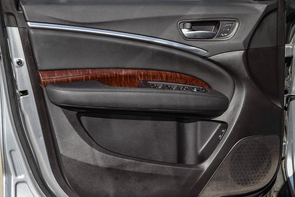 Thumbnail: 2017 Acura MDX - 29