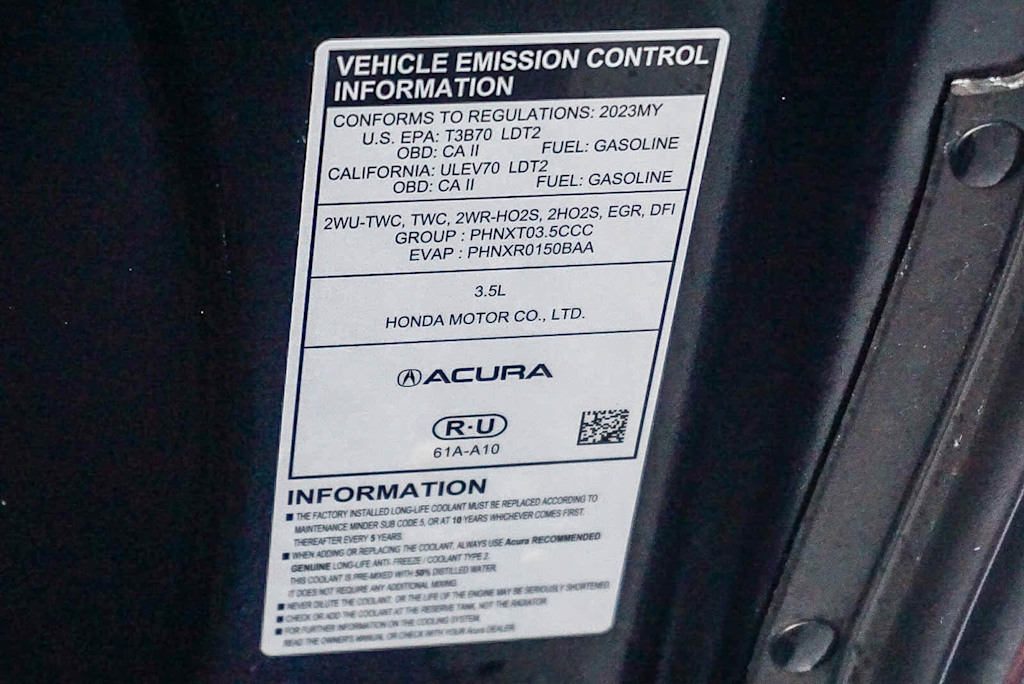 Thumbnail: 2023 Acura MDX - 17