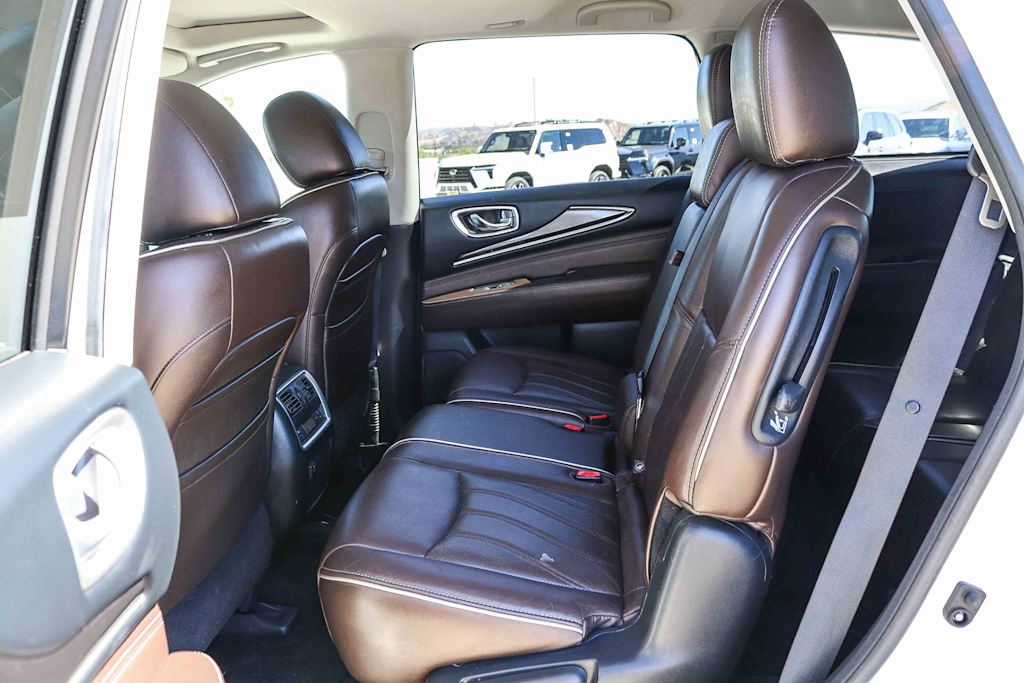 Thumbnail: 2016 INFINITI QX60 - 11