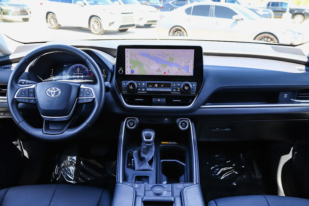Thumbnail: 2026 Toyota Grand Highlander - 2