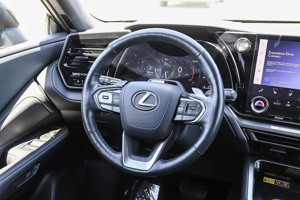 Thumbnail: 2025 Lexus TX - 7