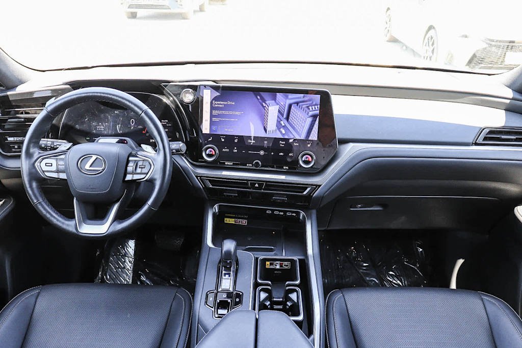 Thumbnail: 2025 Lexus TX - 2