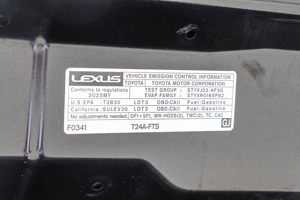 Thumbnail: 2025 Lexus TX - 17