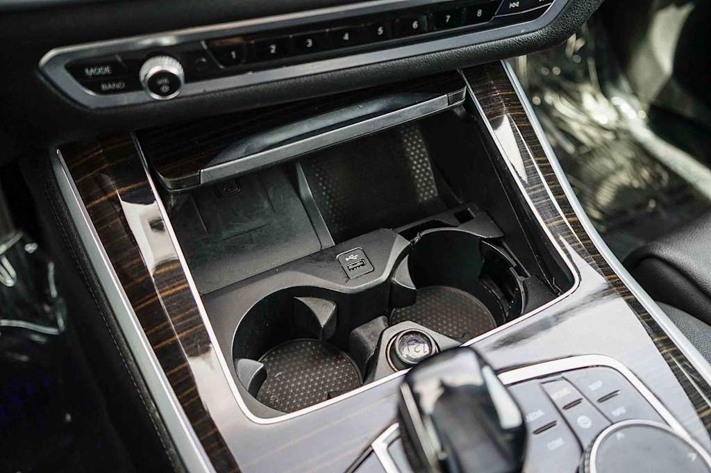 Thumbnail: 2021 BMW X5 - 14