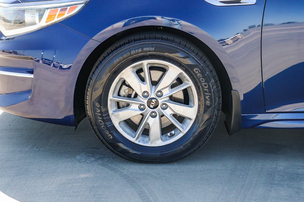 Thumbnail: 2018 Kia Optima - 6