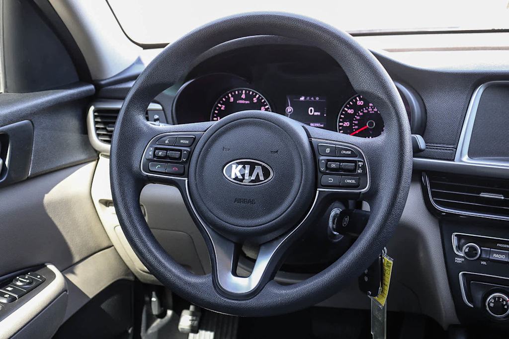Thumbnail: 2018 Kia Optima - 8