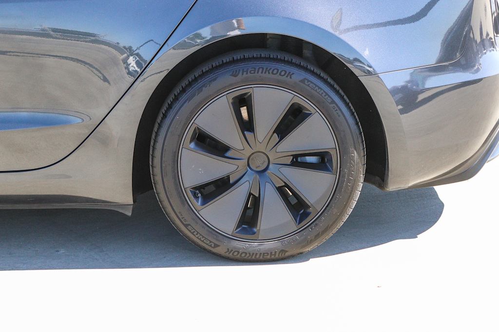 Thumbnail: 2025 Tesla Model 3 - 20