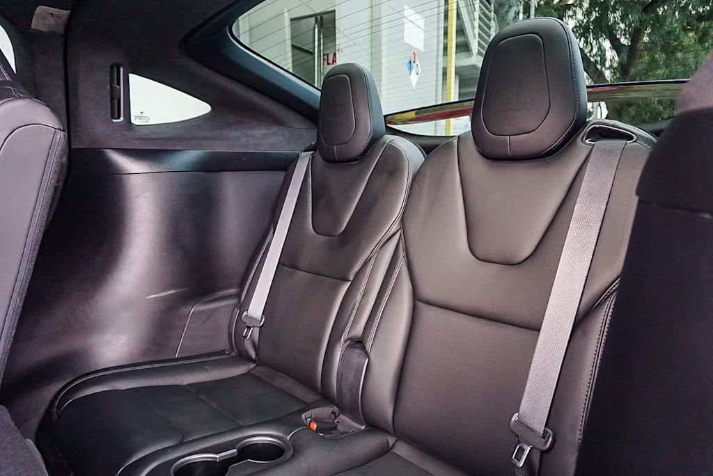 Thumbnail: 2020 Tesla Model X - 24