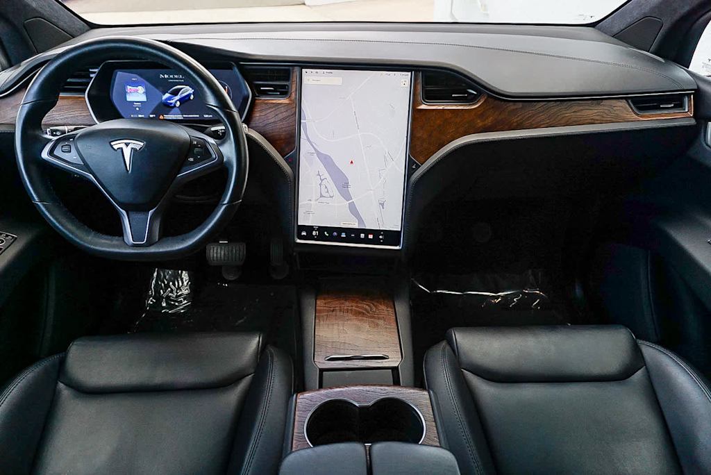 Thumbnail: 2020 Tesla Model X - 2