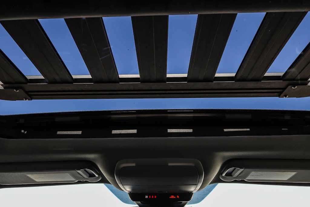 Thumbnail: 2025 Mazda CX-50 - 27