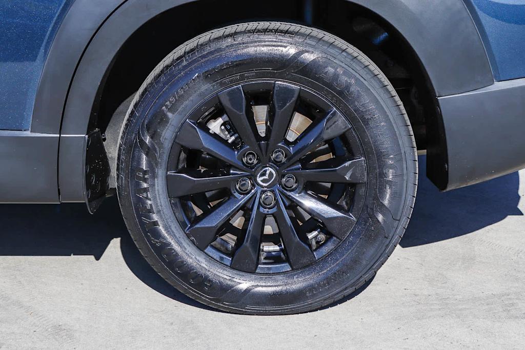 Thumbnail: 2025 Mazda CX-50 - 25