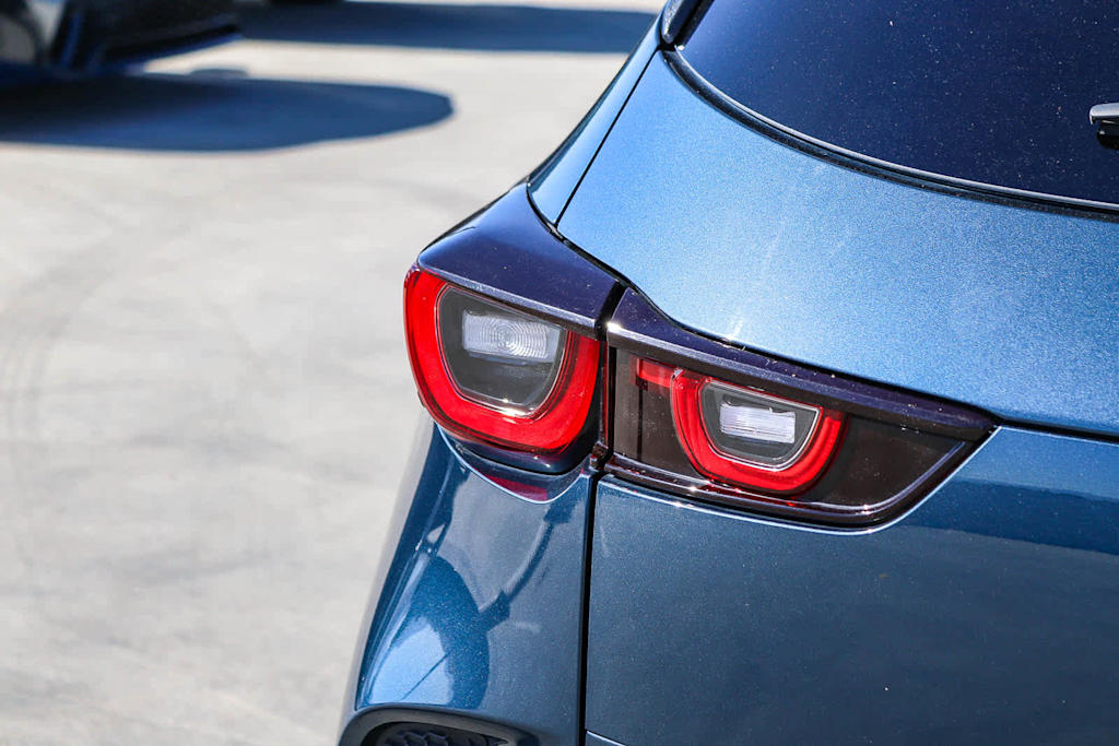 Thumbnail: 2025 Mazda CX-50 - 26