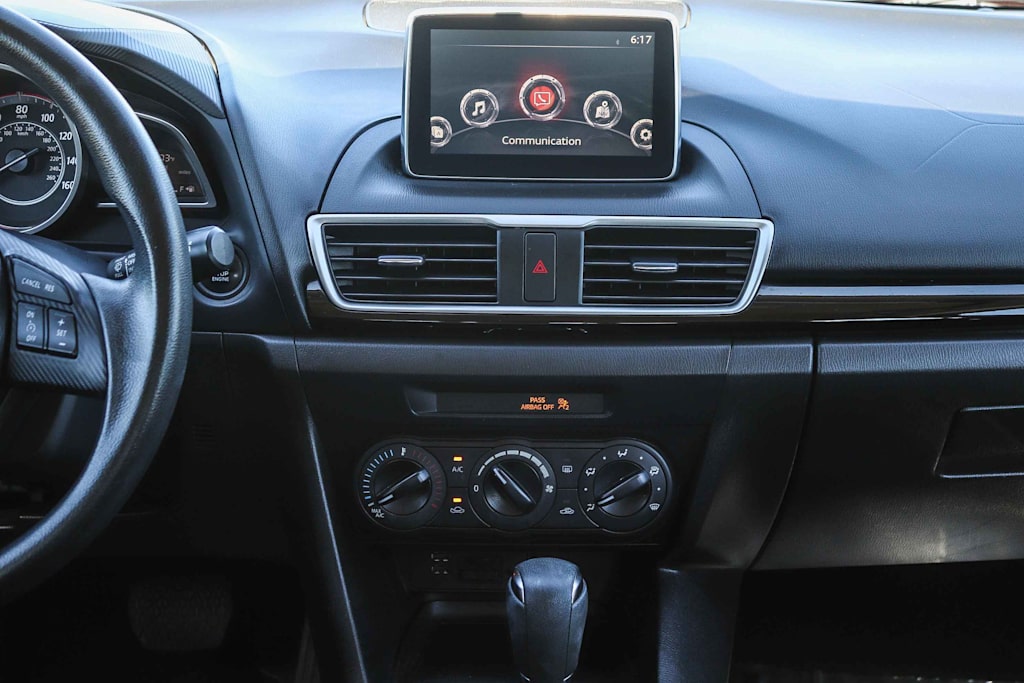 Thumbnail: 2016 Mazda Mazda3 - 9