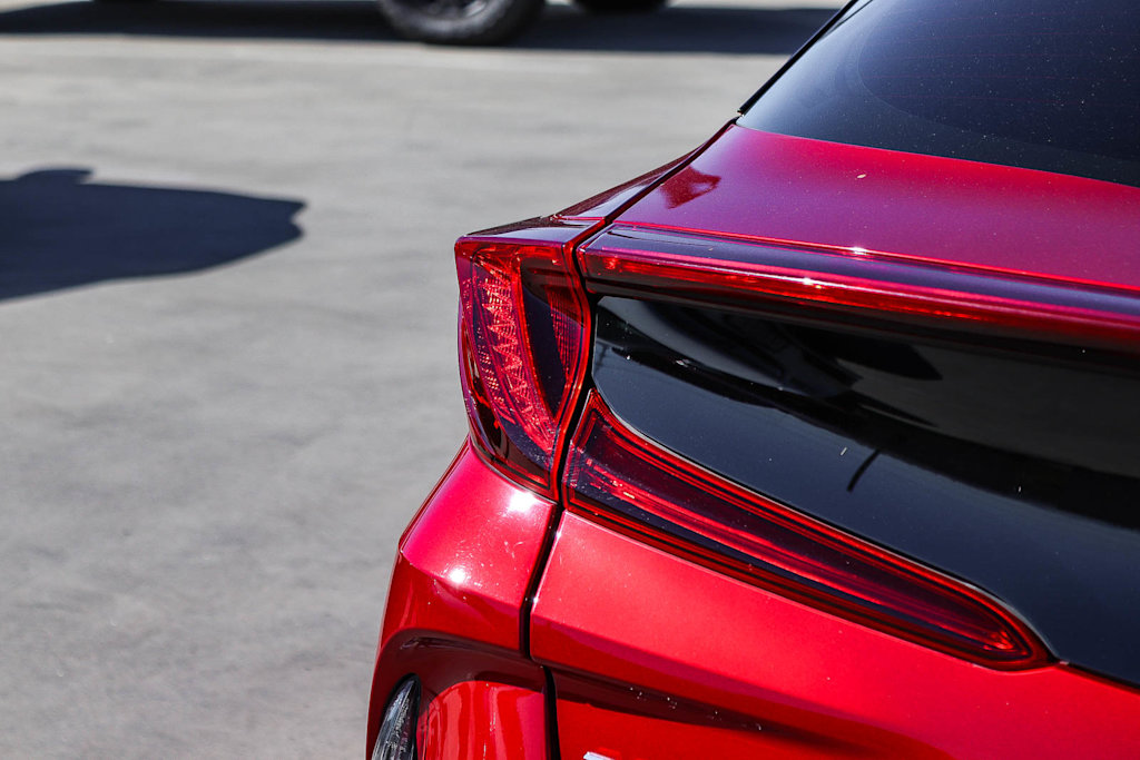 Thumbnail: 2017 Toyota Prius Prime - 24