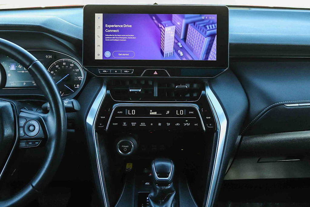 Thumbnail: 2024 Toyota Venza - 12