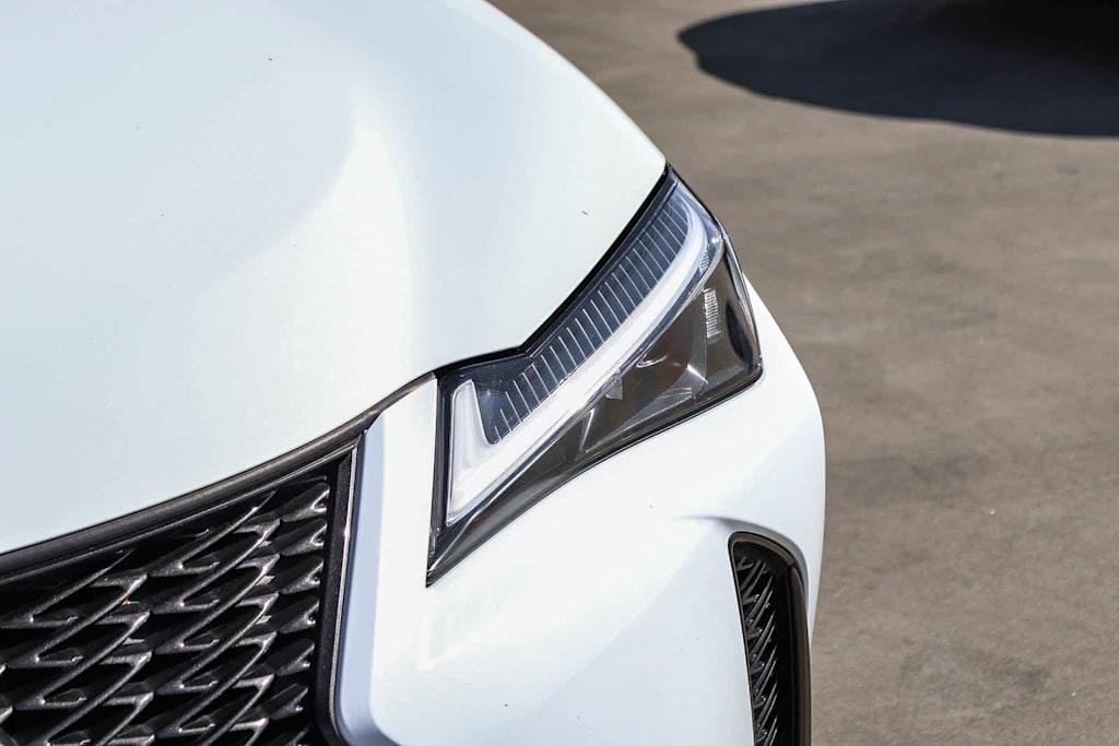 Thumbnail: 2024 Lexus UX - 14
