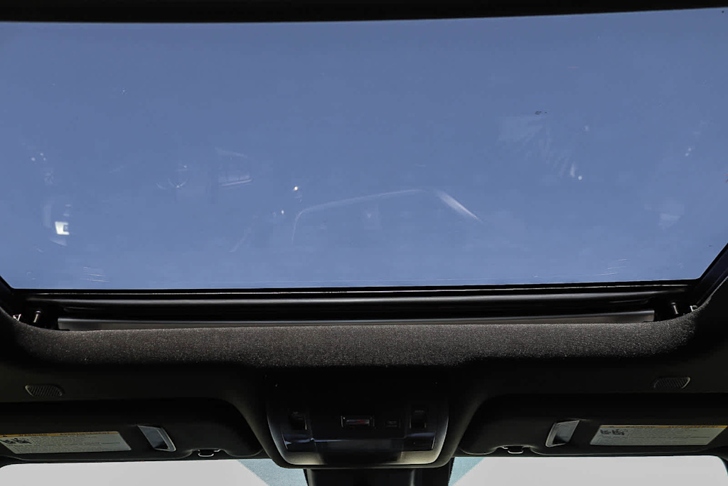 Thumbnail: 2024 Lexus UX - 21