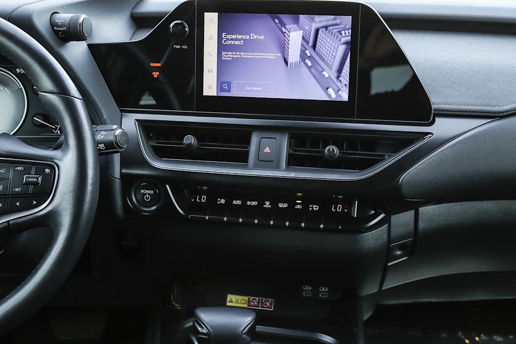 Thumbnail: 2024 Lexus UX - 11