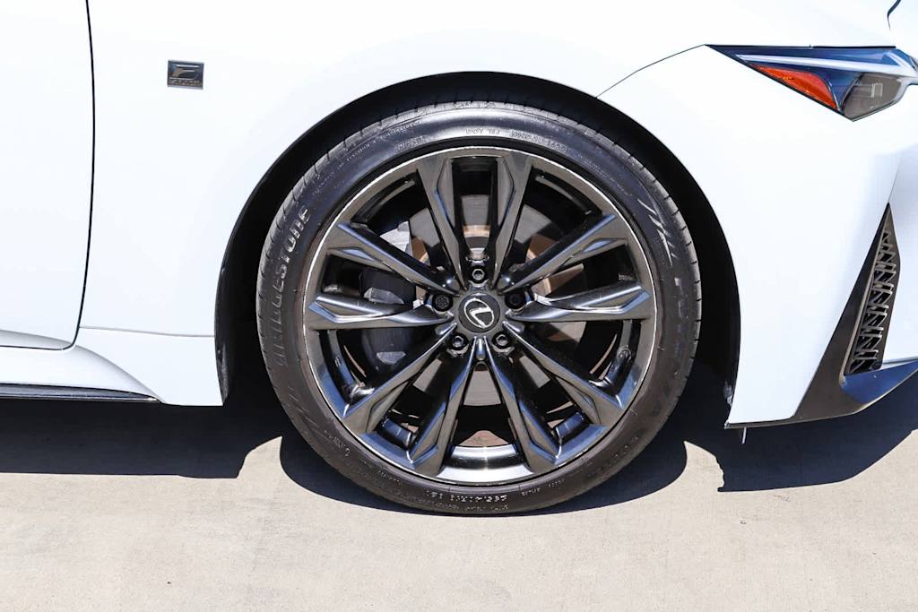 Thumbnail: 2025 Lexus ES - 7