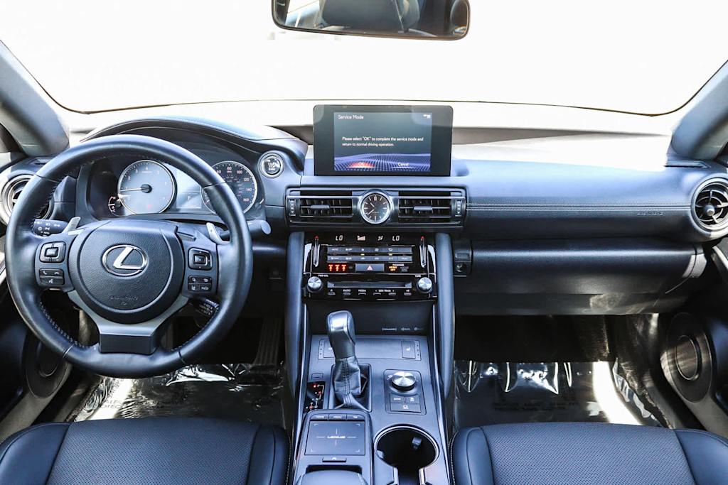 Thumbnail: 2025 Lexus ES - 2