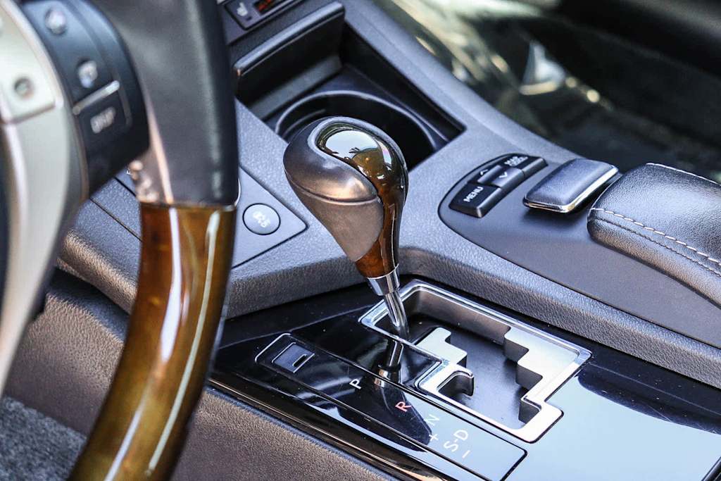 Thumbnail: 2013 Lexus ES - 13