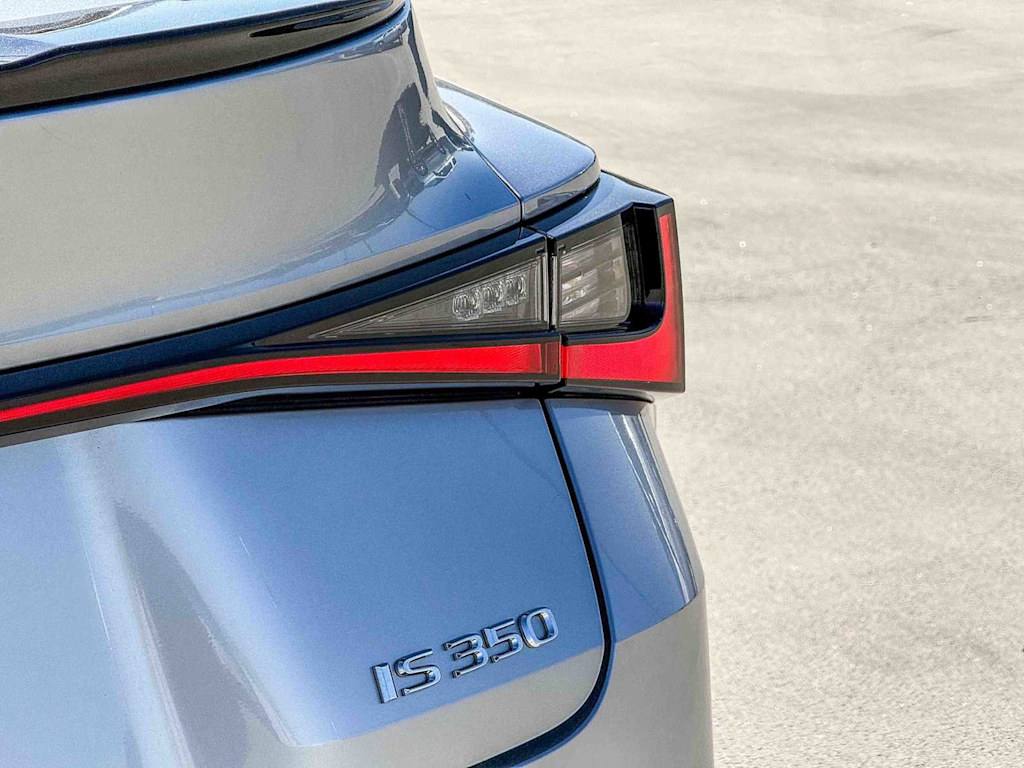 Thumbnail: 2024 Lexus ES - 6