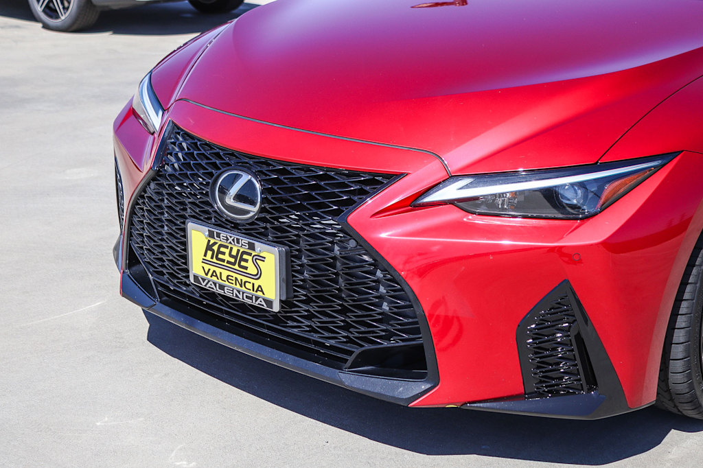 Thumbnail: 2022 Lexus IS - 21