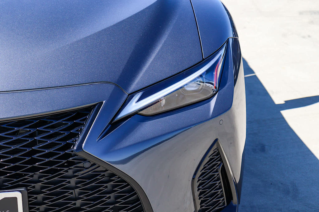 Thumbnail: 2025 Lexus ES - 21