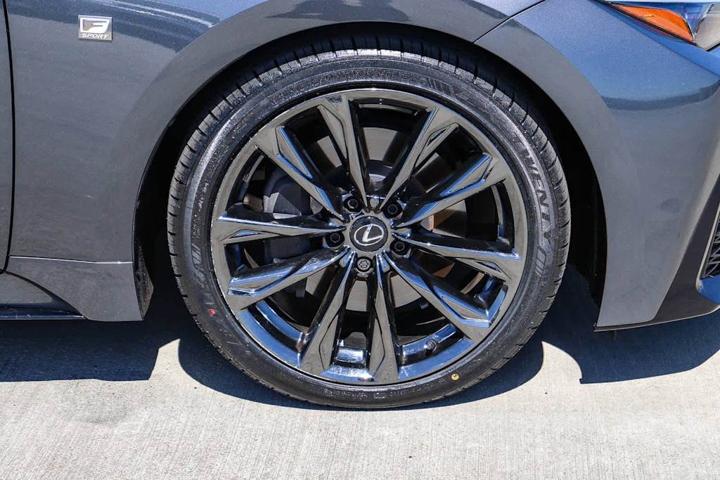 Thumbnail: 2025 Lexus ES - 6