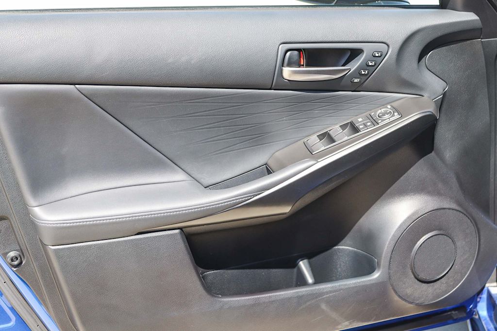 Thumbnail: 2025 Lexus ES - 29