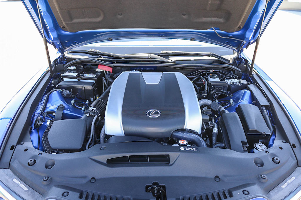Thumbnail: 2025 Lexus ES - 8