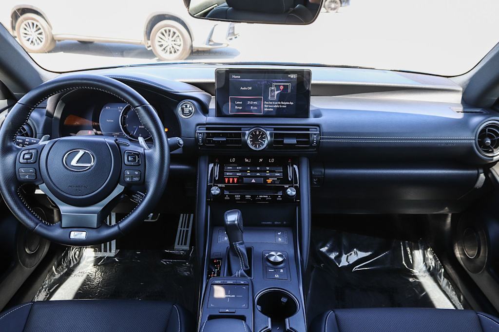 Thumbnail: 2025 Lexus ES - 2