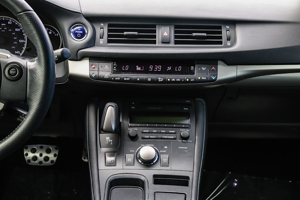 Thumbnail: 2014 Lexus CT - 7