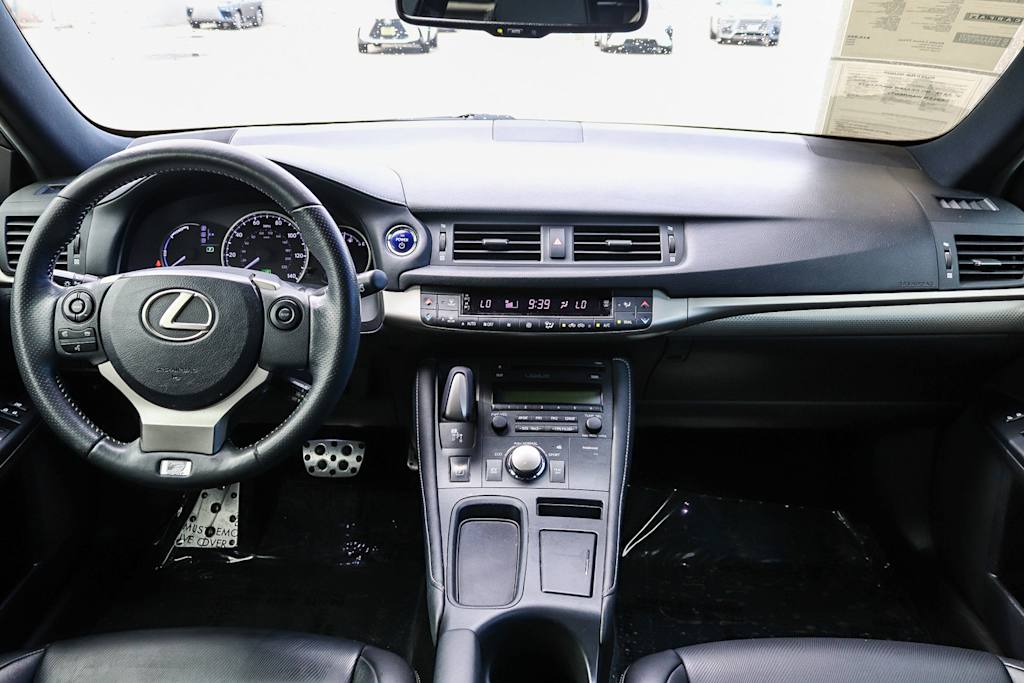 Thumbnail: 2014 Lexus CT - 2